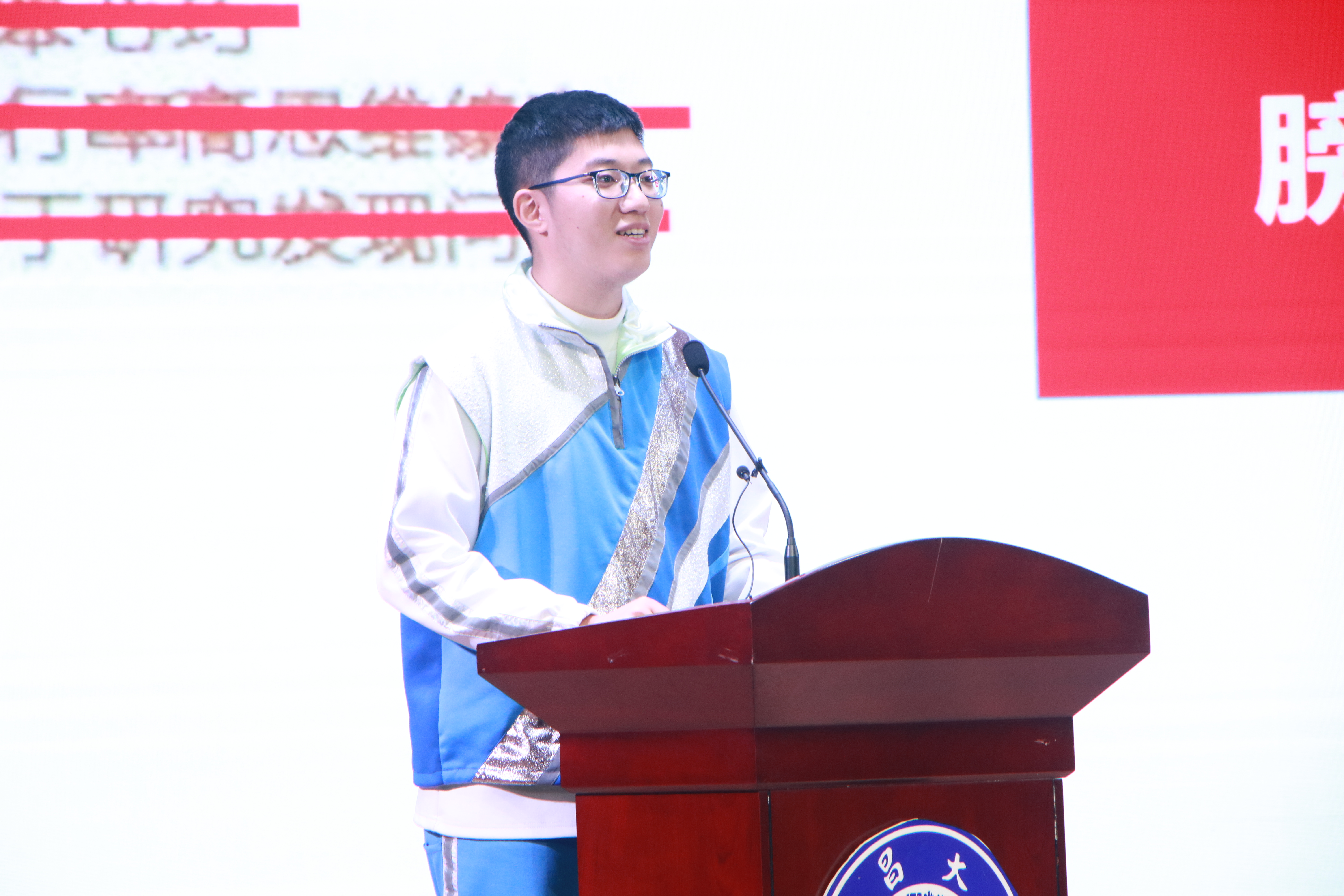 宣讲团成员李世鑫现场宣讲：成就最美舞者